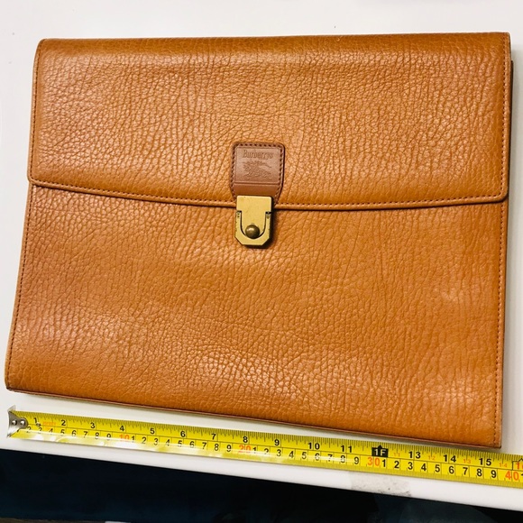 burberry document holder